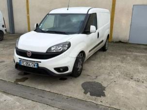 Fourgon avec parois et toit rigide Fiat DOBLO