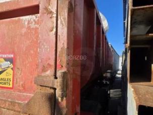 Benne basculante de chantier et de TP Fruehauf