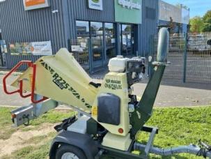 Broyeur de branches Negri             R225