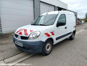 Fourgon avec parois et toit rigide Renault Kangoo