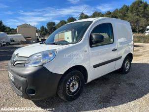 Fourgon avec parois et toit rigide Renault Kangoo