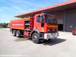 Citerne à produits chimiques Iveco 260E38
