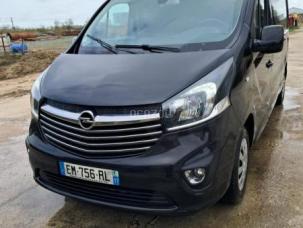 Fourgon avec parois et toit rigide Opel Vivaro