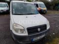 Fourgon avec parois et toit rigide Fiat DOBLO