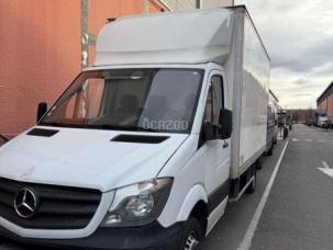Fourgon avec parois et toit rigide Mercedes Sprinter