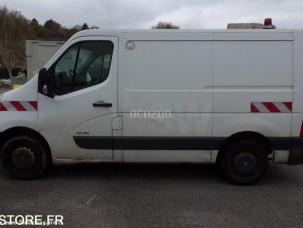 Fourgon avec parois et toit rigide Renault Master
