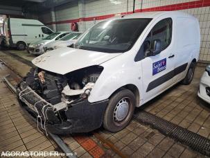 Fourgon avec parois et toit rigide Citroën Berlingo