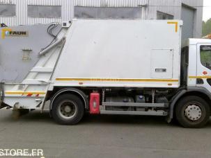  Renault             PREMIUM