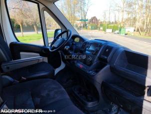 Fourgon avec parois et toit rigide nc Jumper L2H2