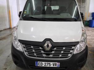 Fourgon avec parois et toit rigide Renault Master