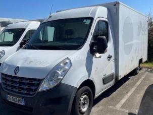 Fourgon avec parois et toit rigide Renault Master