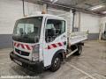 Fourgon avec parois et toit rigide Renault Maxity