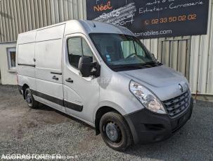 Fourgon avec parois et toit rigide Renault Master
