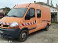 Fourgon avec parois et toit rigide Renault Master