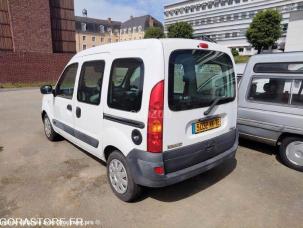 Fourgon avec parois et toit rigide Renault Kangoo