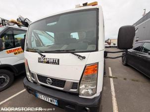 Nacelle Nissan NT400