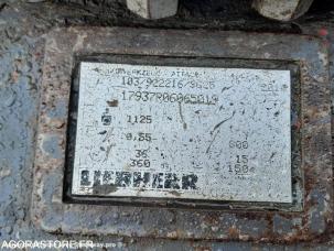  Liebherr            