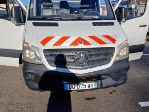 Fourgon avec parois et toit rigide Mercedes Sprinter