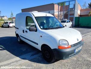 Fourgon avec parois et toit rigide Renault Kangoo