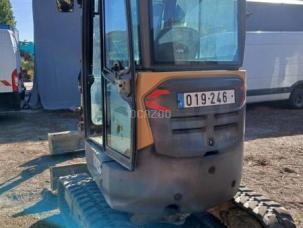 Pelle  Volvo EC25