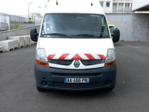 Fourgon avec parois et toit rigide Renault Master