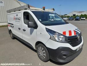 Fourgon avec parois et toit rigide Renault Trafic