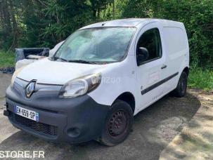 Fourgon avec parois et toit rigide Renault Kangoo