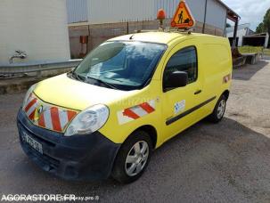 Fourgon avec parois et toit rigide Renault Kangoo