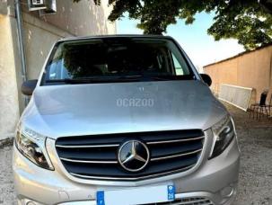 Fourgon avec parois et toit rigide Mercedes Vito