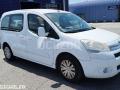 Fourgon avec parois et toit rigide Citroën Berlingo