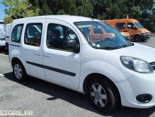 Fourgon avec parois et toit rigide Renault Kangoo