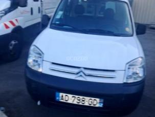 Fourgon avec parois et toit rigide Citroën Berlingo