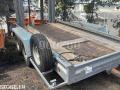 Fourgon bâché avec parois rigides nc