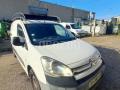 Fourgon avec parois et toit rigide Citroën Berlingo
