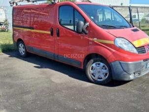 Fourgon avec parois et toit rigide Renault Trafic