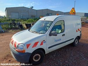 Fourgon avec parois et toit rigide Renault Kangoo
