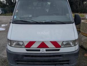 Fourgon avec parois et toit rigide Citroën Jumper