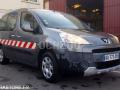 Fourgon avec parois et toit rigide Peugeot Partner