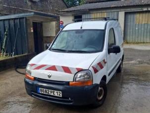 Fourgon avec parois et toit rigide Renault Kangoo