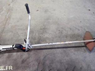 Autre Stihl             FS310 + BG86D