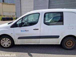 Fourgon avec parois et toit rigide Citroën Berlingo