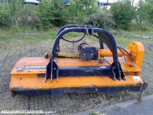 Broyeur de branches Noremat EXPERIA FT 2000