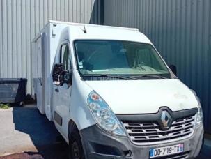 Fourgon avec parois et toit rigide Renault Master