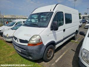 Fourgon avec parois et toit rigide Renault Master