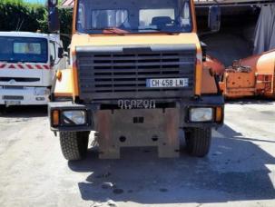 Benne basculante de chantier et de TP Renault C300
