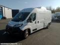 Fourgon avec parois et toit rigide Fiat Ducato