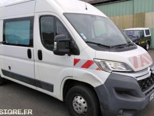 Fourgon avec parois et toit rigide Citroën Jumper