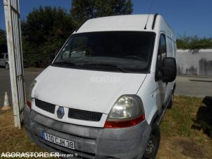 Fourgon avec parois et toit rigide Renault Master