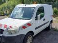 Fourgon avec parois et toit rigide Fiat DOBLO