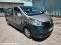 Fourgon avec parois et toit rigide Renault Trafic